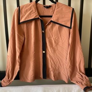 ✨CLASSY BUTTON DOWN BLOUSE✨